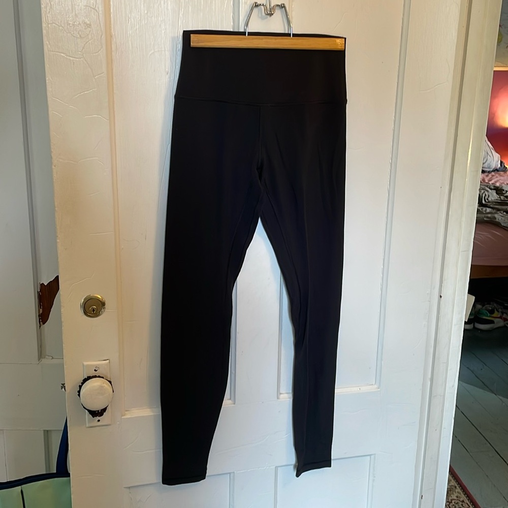 Lululemon black align leggings